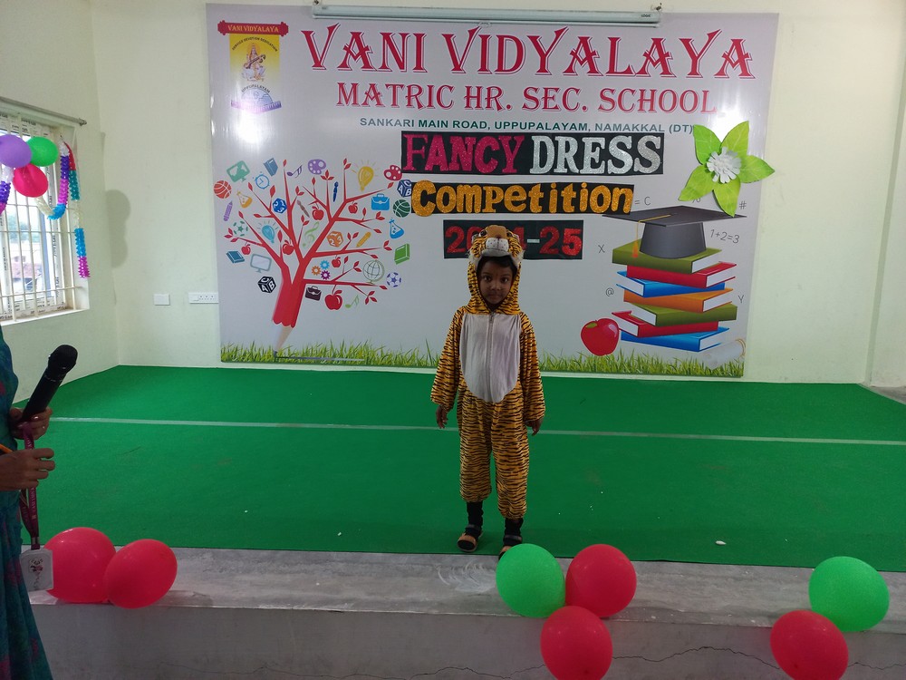 Fancy Dress Competition (UKG)- 2024-25